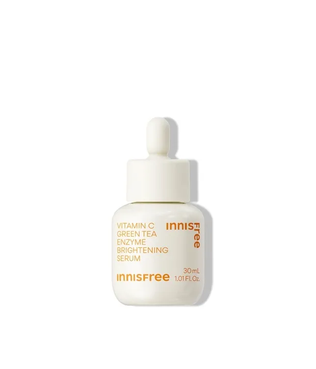 Frasco cuentagotas blanco y redondeado de innisfree con letras naranjas, sobre fondo blanco